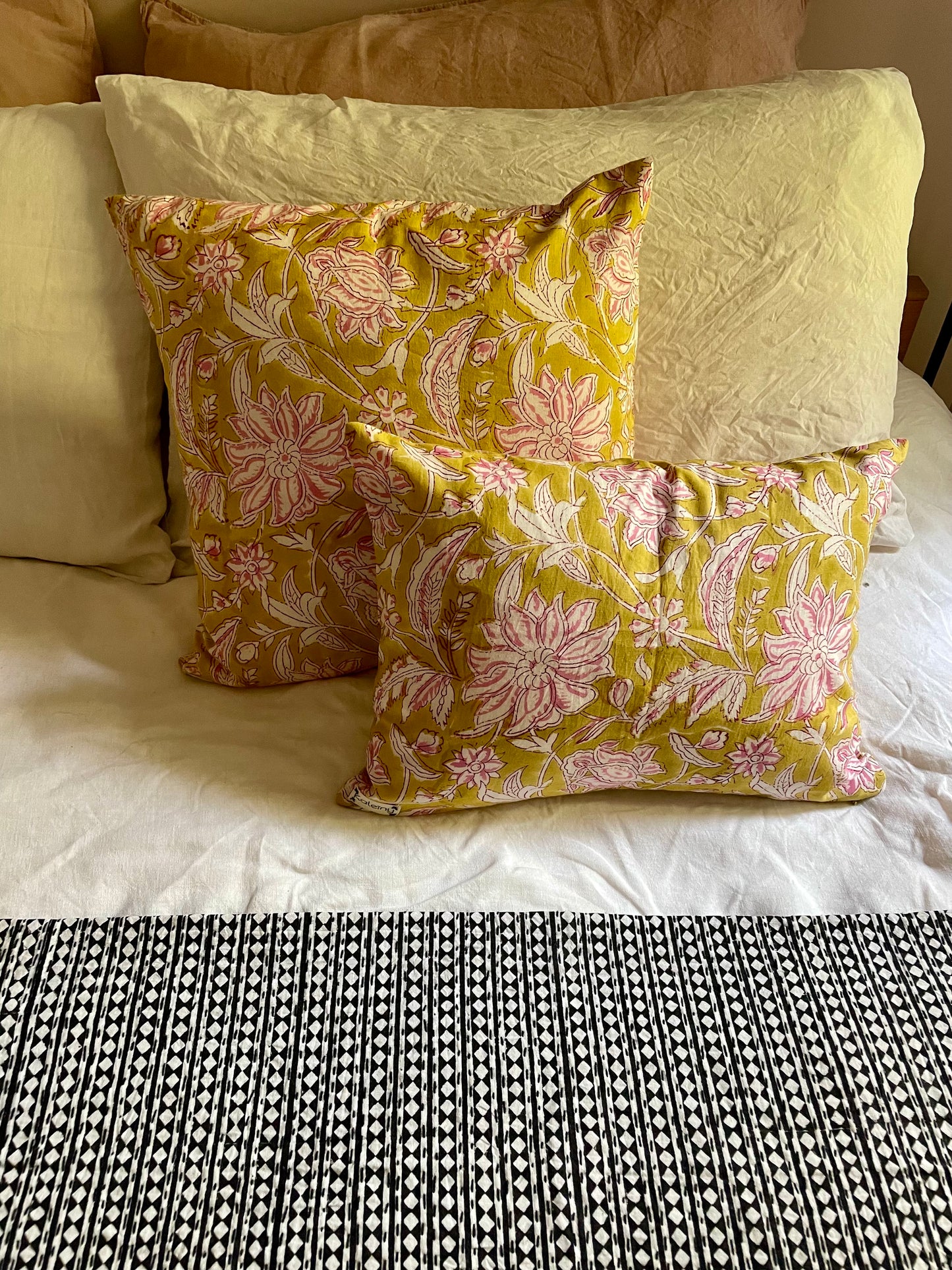 Housse de coussin blockprint | Moutarde