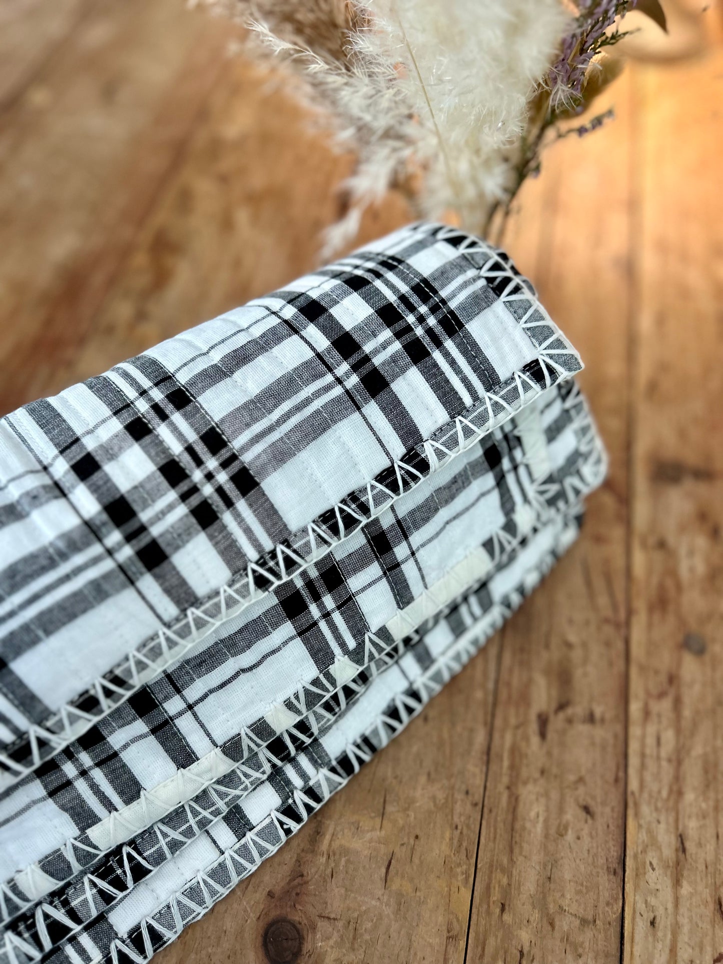 Set de table matelassé à carreaux noir et blanc | Petit format