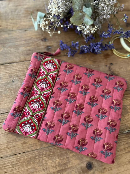 Pochette matelassée & ruban vintage |  VINTY