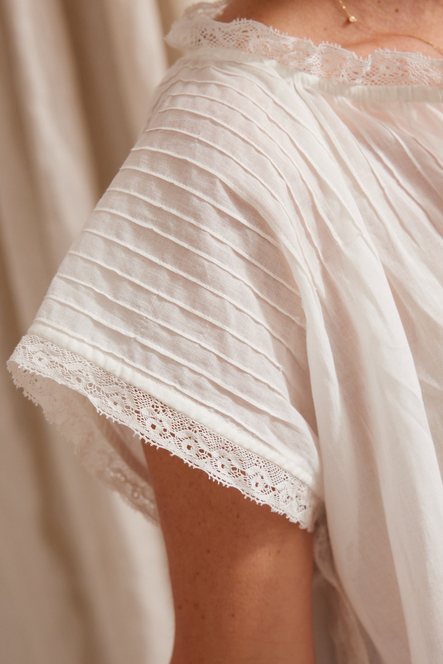 Blouse voile de coton & dentelle