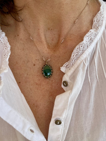 Collier INDIA fil de soie et pierres semi-précieuses