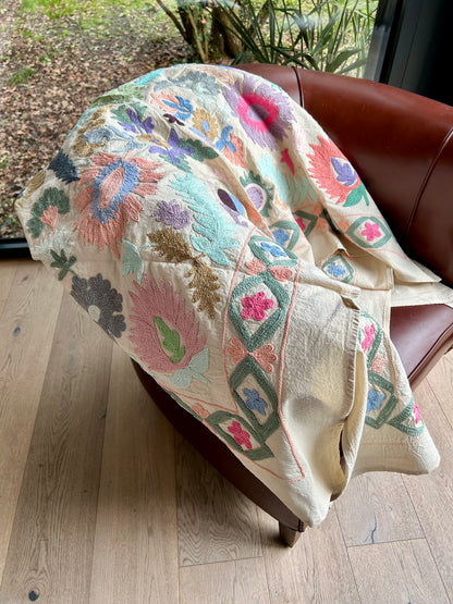 Plaid SUZANI Pastel & liseré losange vert