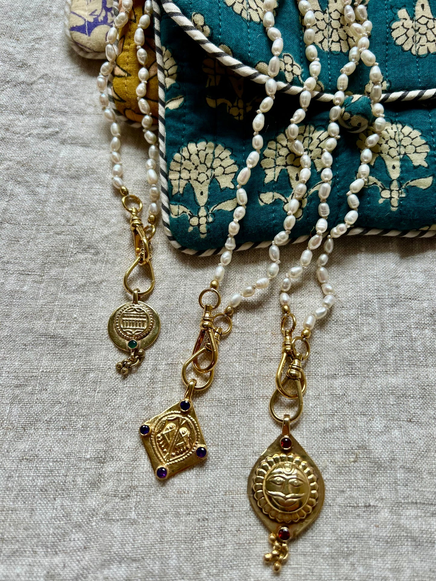Collier JOHRI Perles d'eau douce naturelles