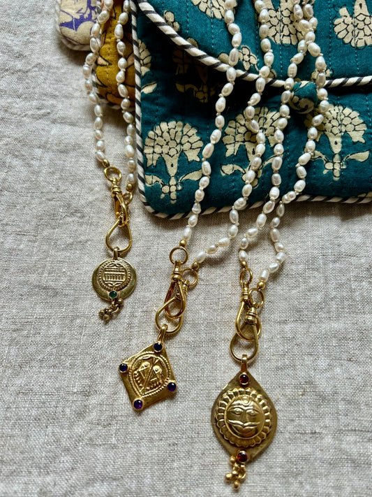 Collier JOHRI Perles d'eau douce naturelles