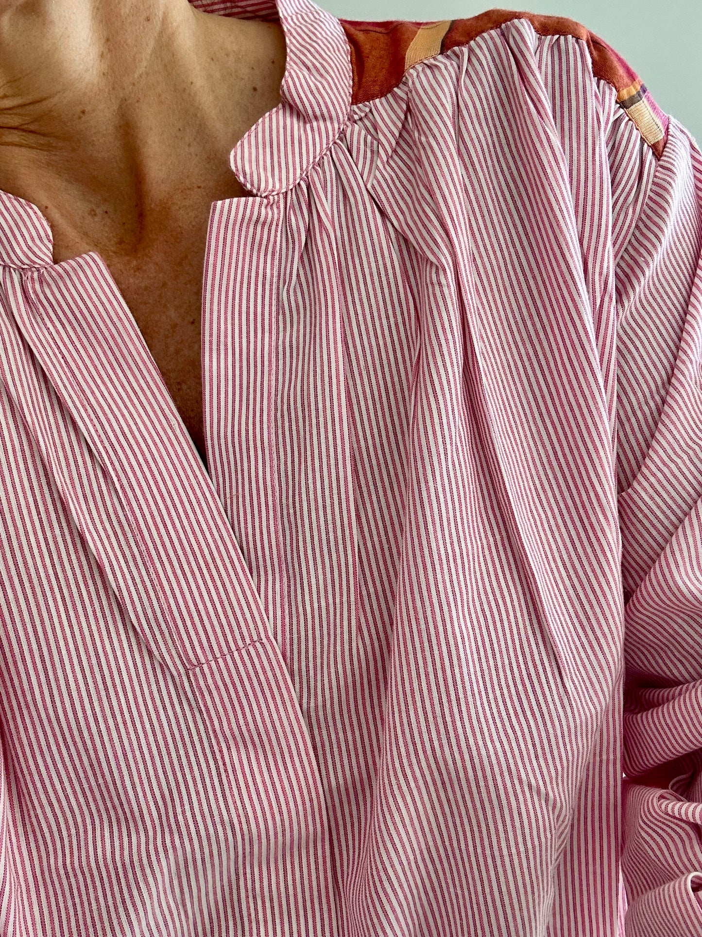 Blouse TELMA fines rayures rose