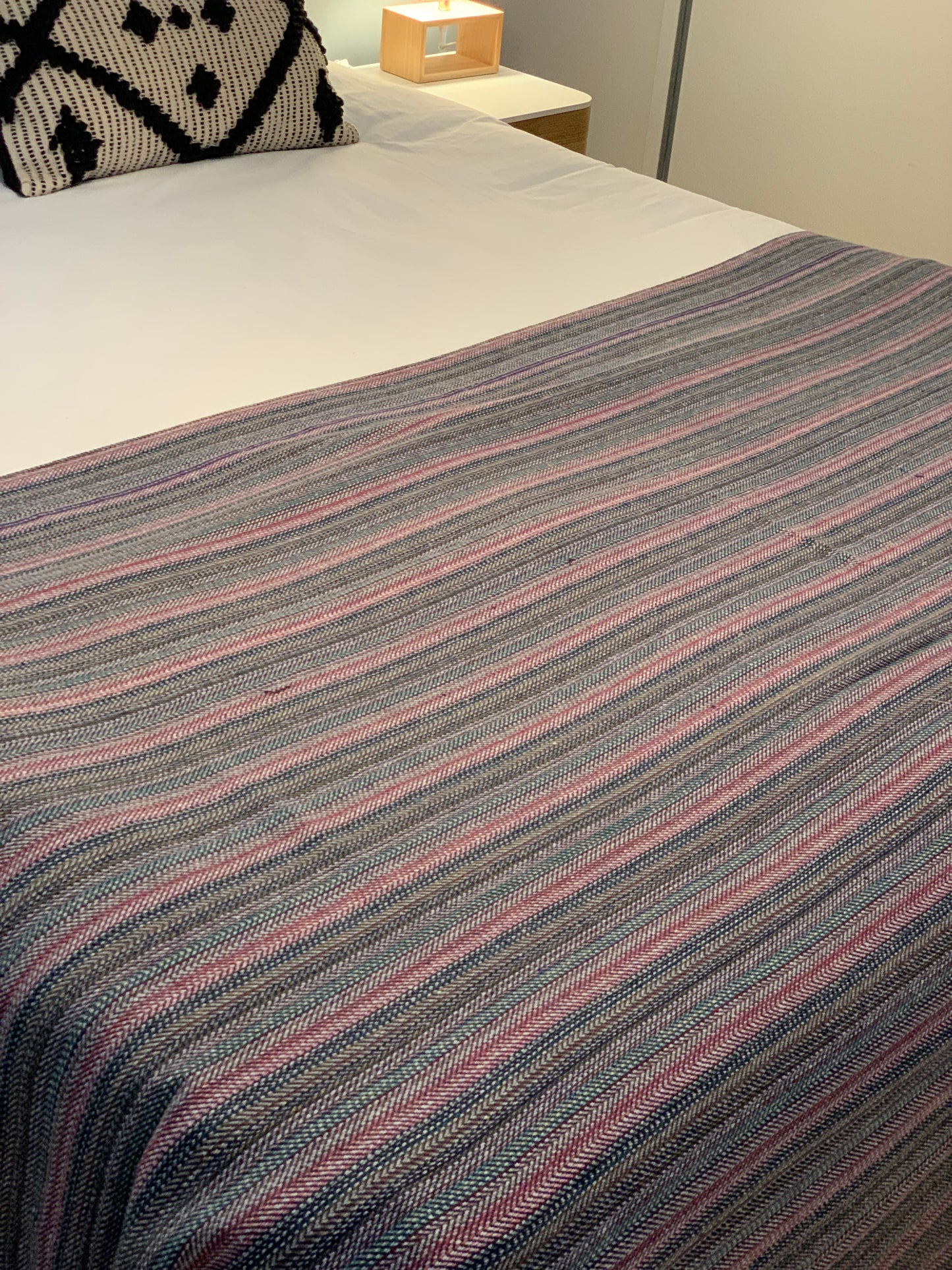 Plaid en khadi de coton fines rayures