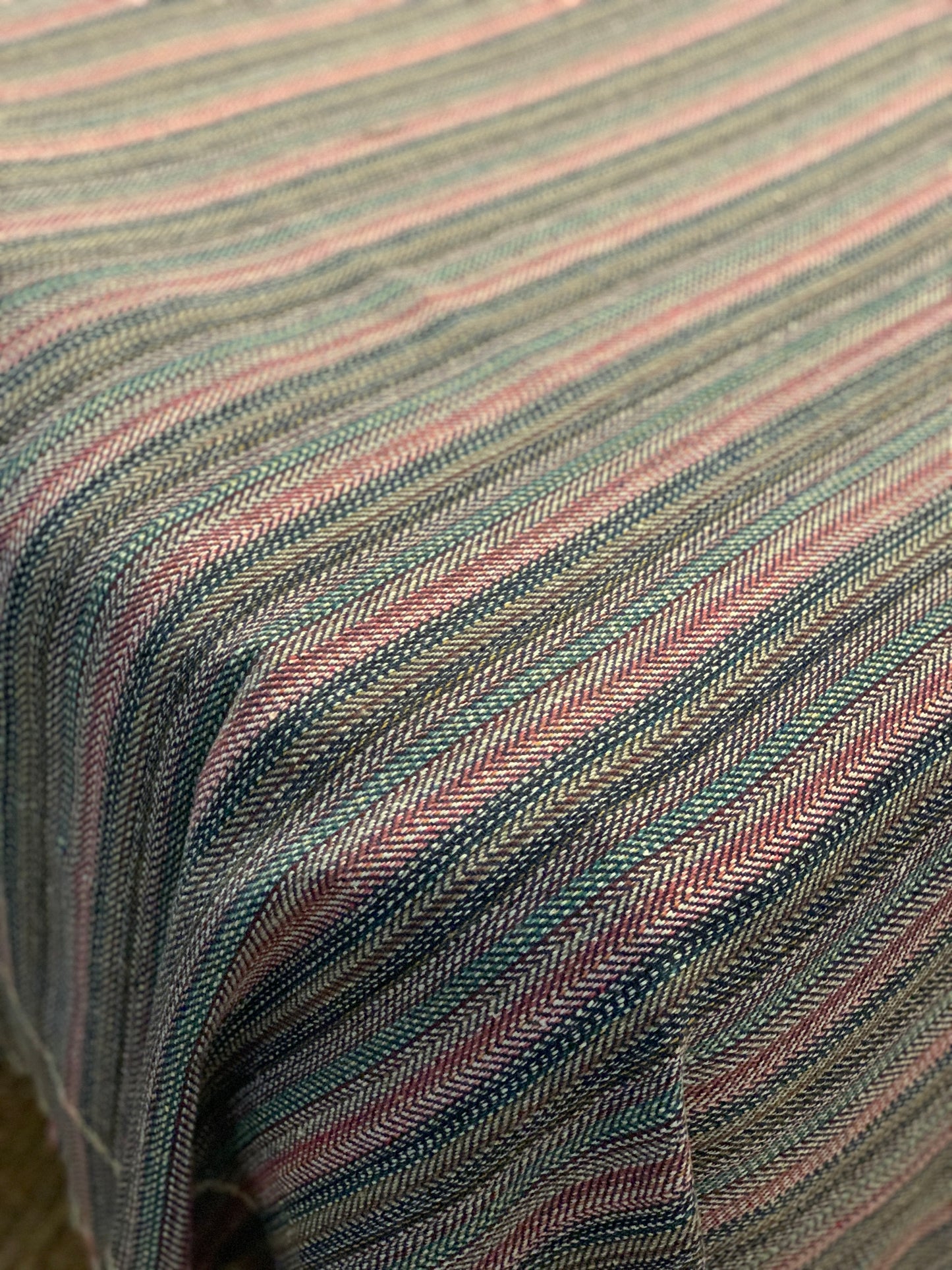 Plaid en khadi de coton fines rayures