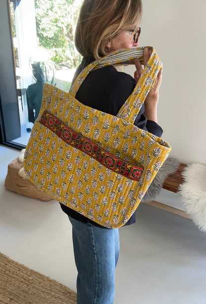Cabas ruban en coton blockprint matelassé Moutarde