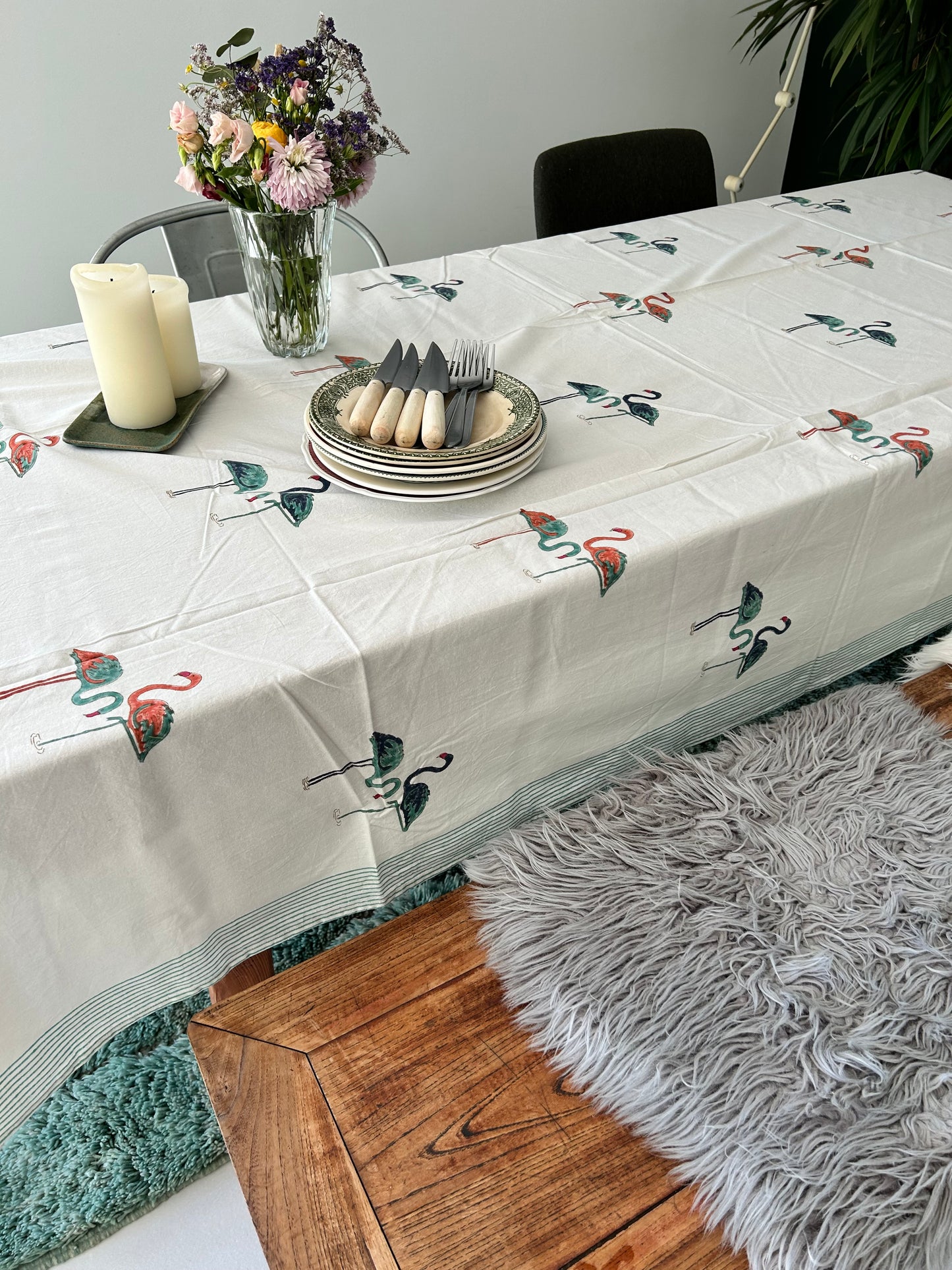 Nappe en coton crème avec motifs Flamand-rose Blockprint