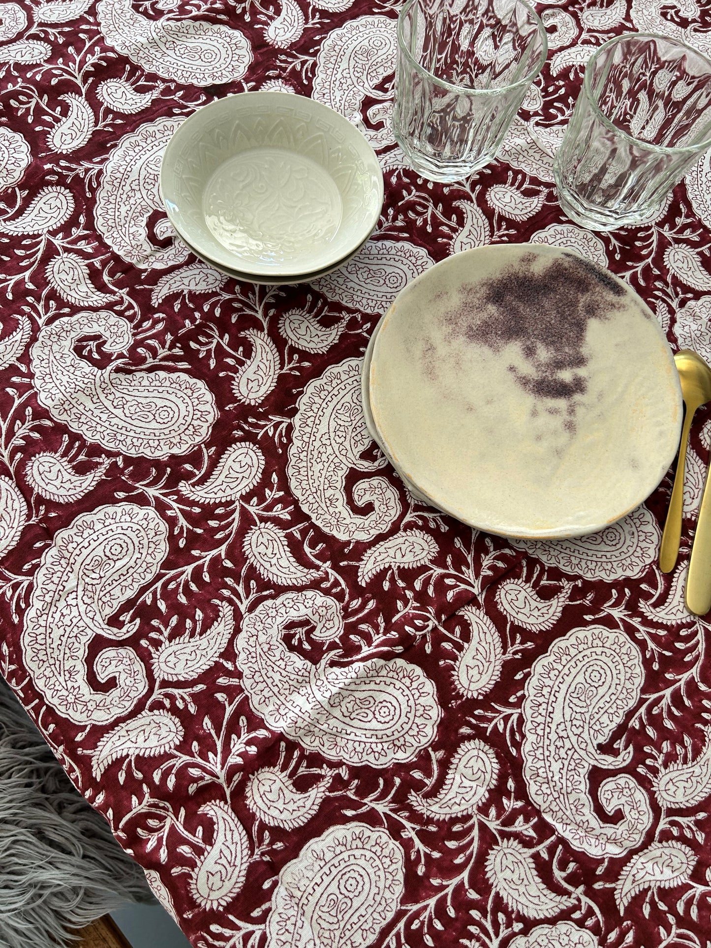 Nappe en coton imprimée à la main Cachemire Bordeaux