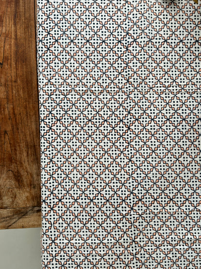 Nappe imprimée à la main- motifs géométriques