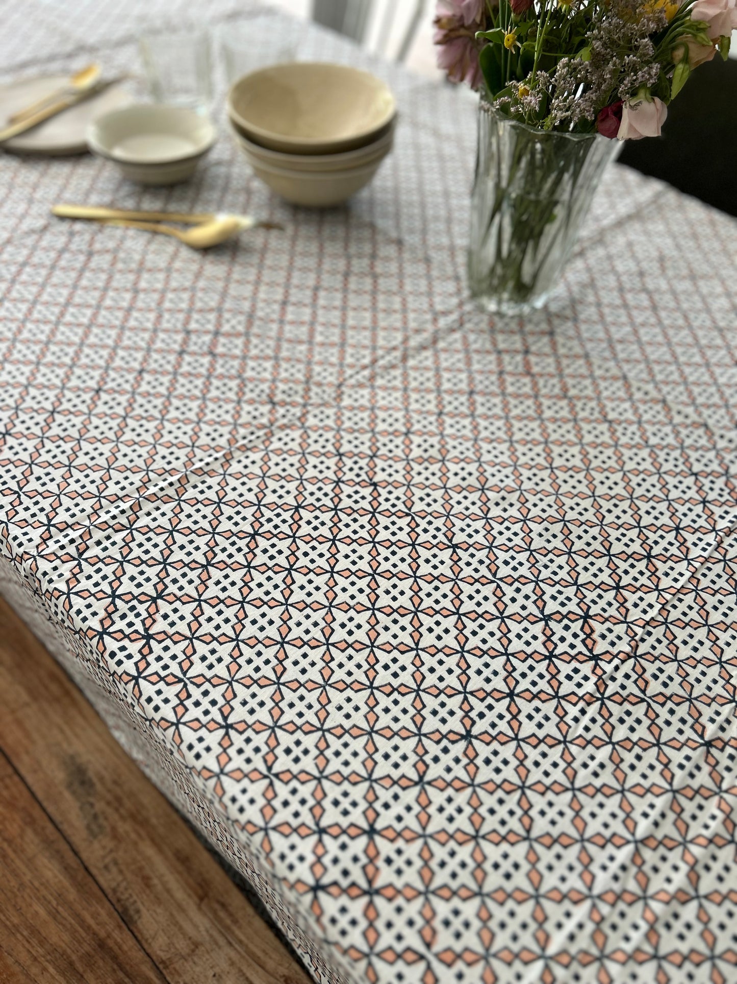 Nappe imprimée à la main- motifs géométriques