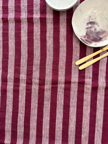 Nappe carrée  en lin à rayures Framboise