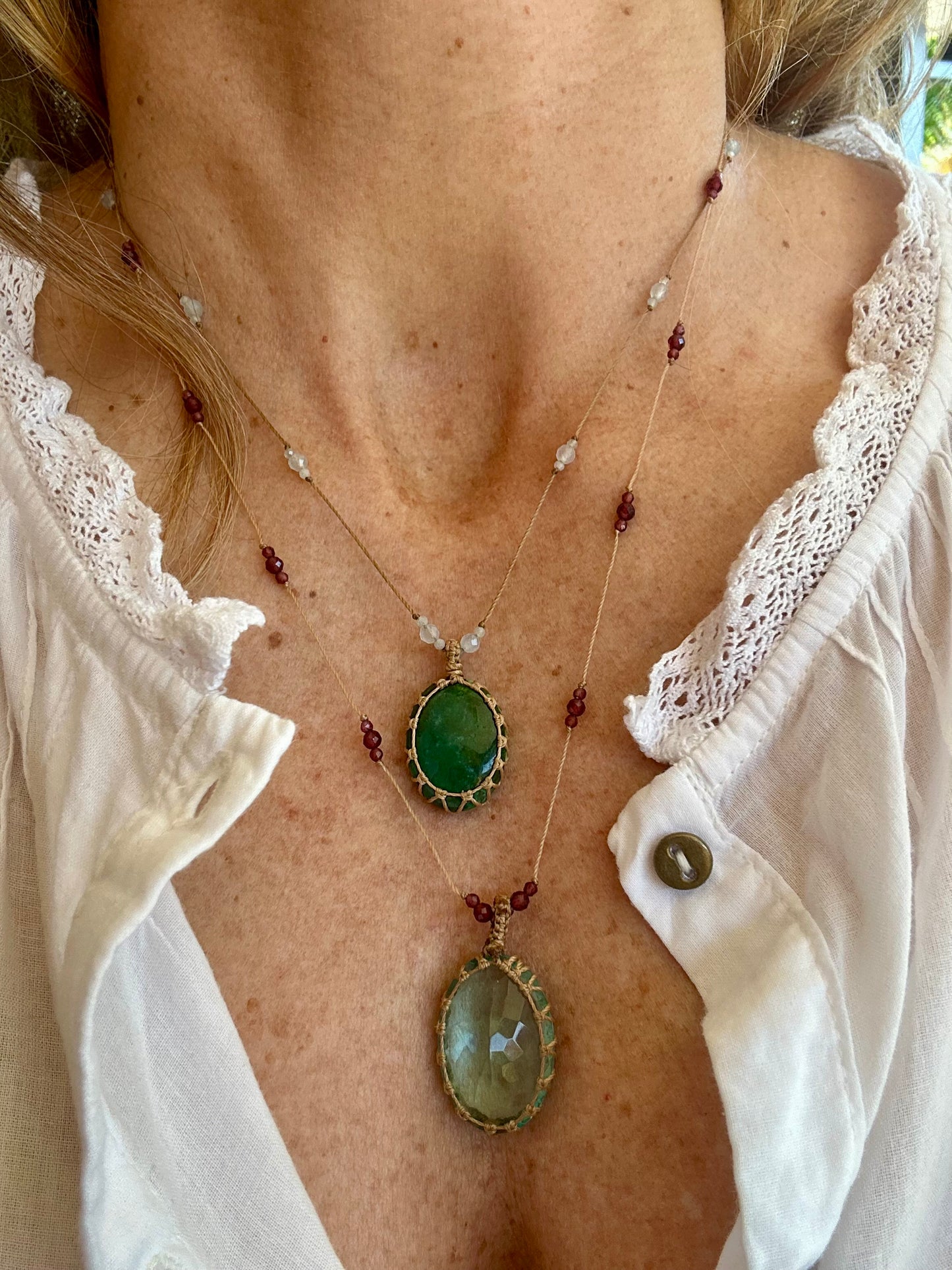 Collier INDIA fil de soie et pierres semi-précieuses