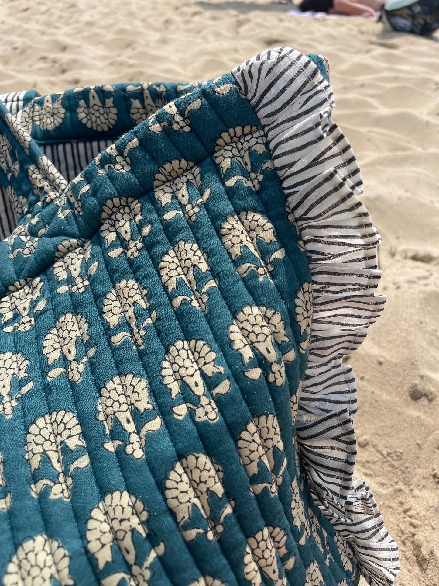 Cabas froufrou en coton blockprint matelassé Bleu jeans