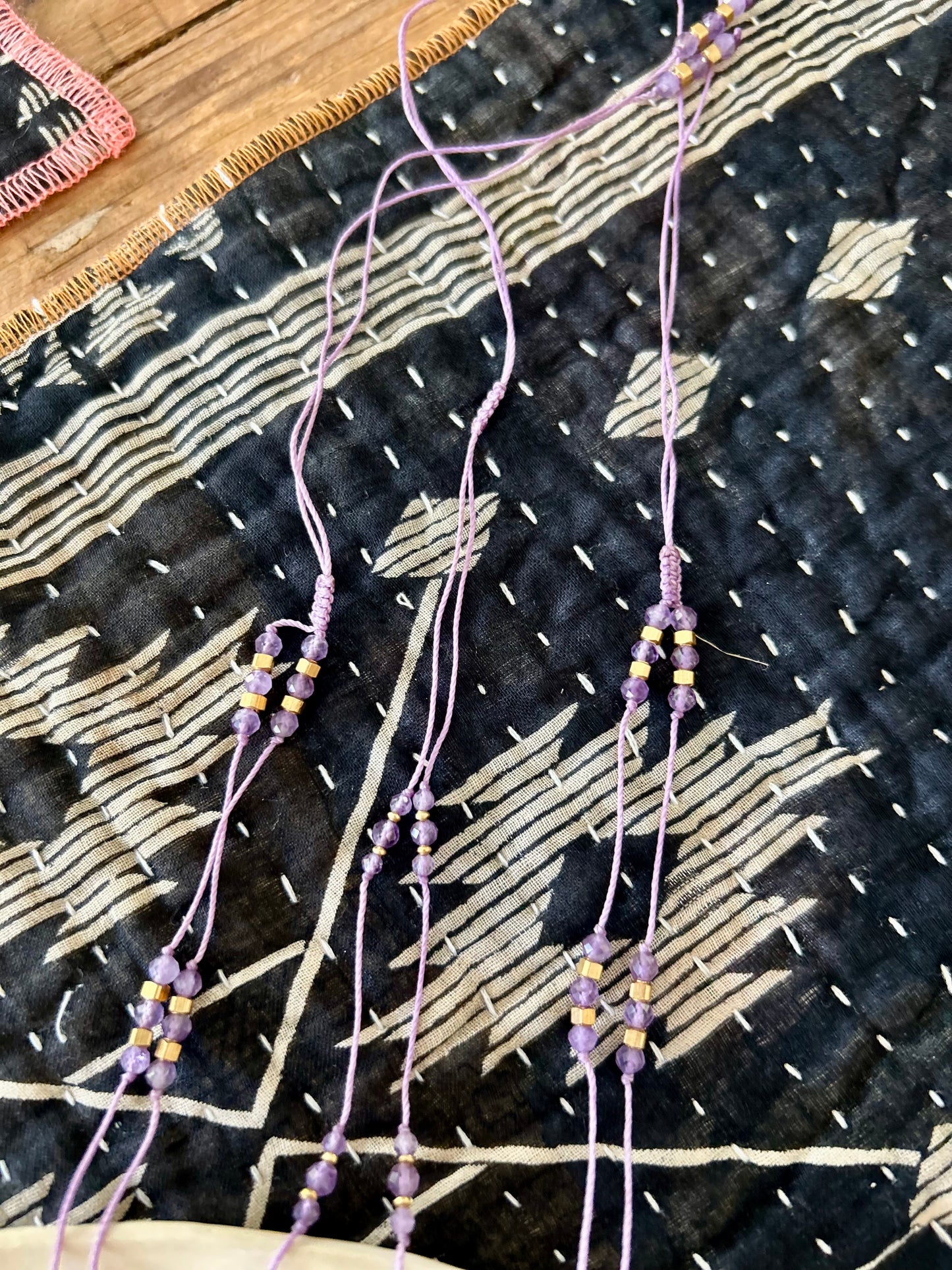 Collier fil de soie VIJU