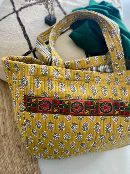 Cabas ruban en coton blockprint matelassé Moutarde