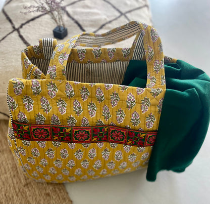 Cabas ruban en coton blockprint matelassé Moutarde