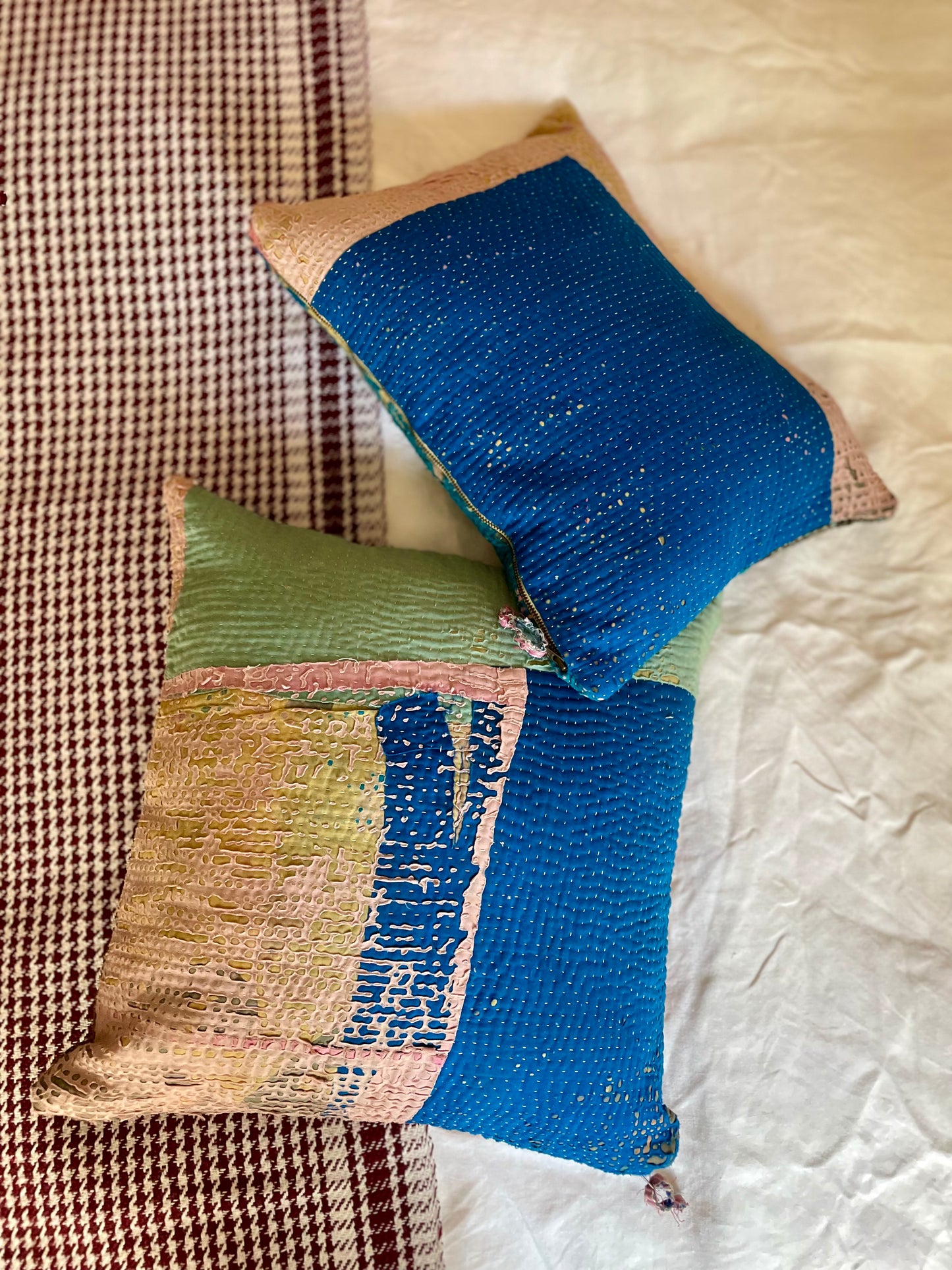 Housse de coussin en kantha   | Vintage Bleu Majorelle