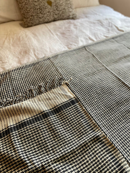 Plaid en khadi bleu marine