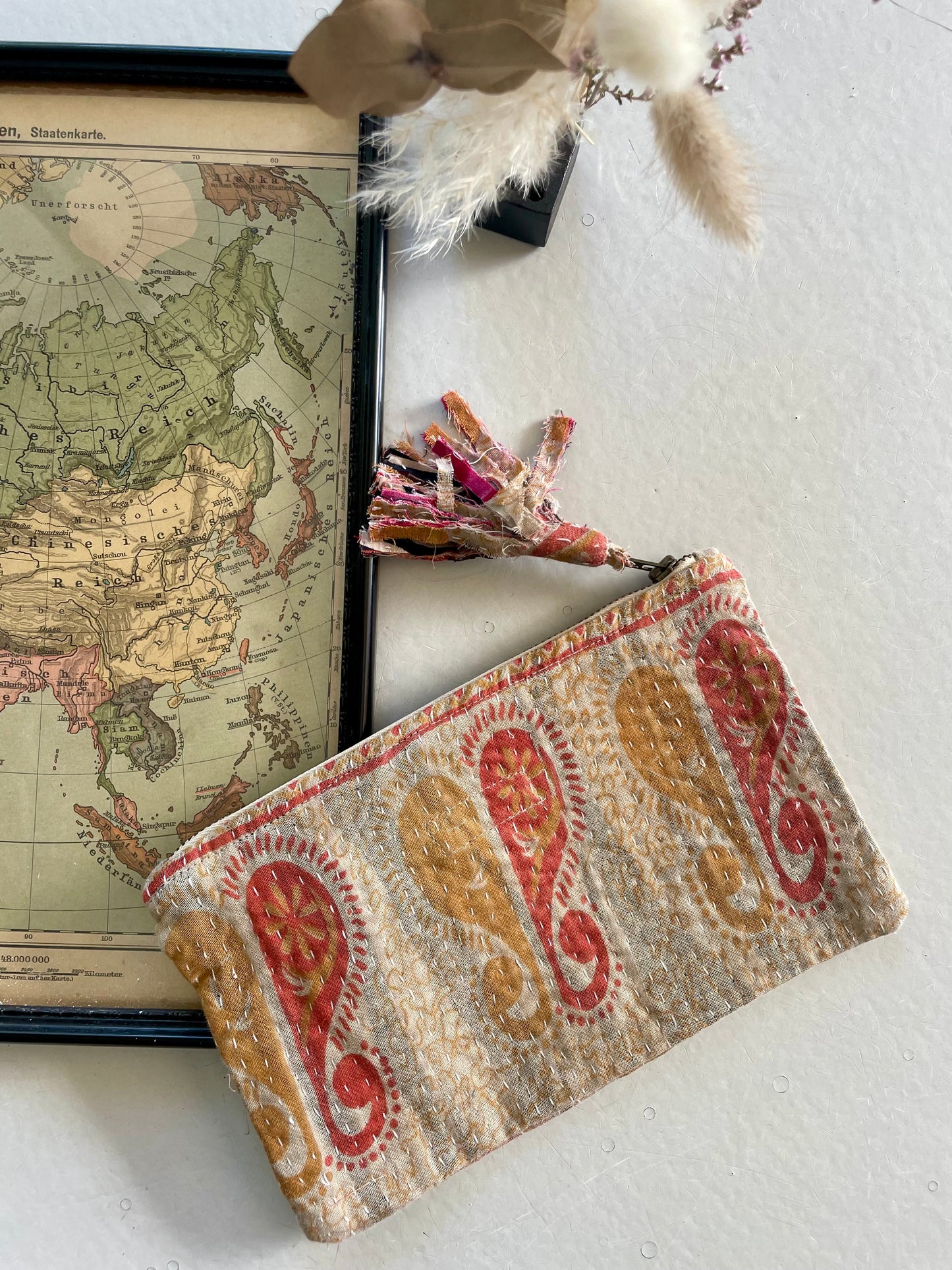 Petite pochette en kantha  | parsley
