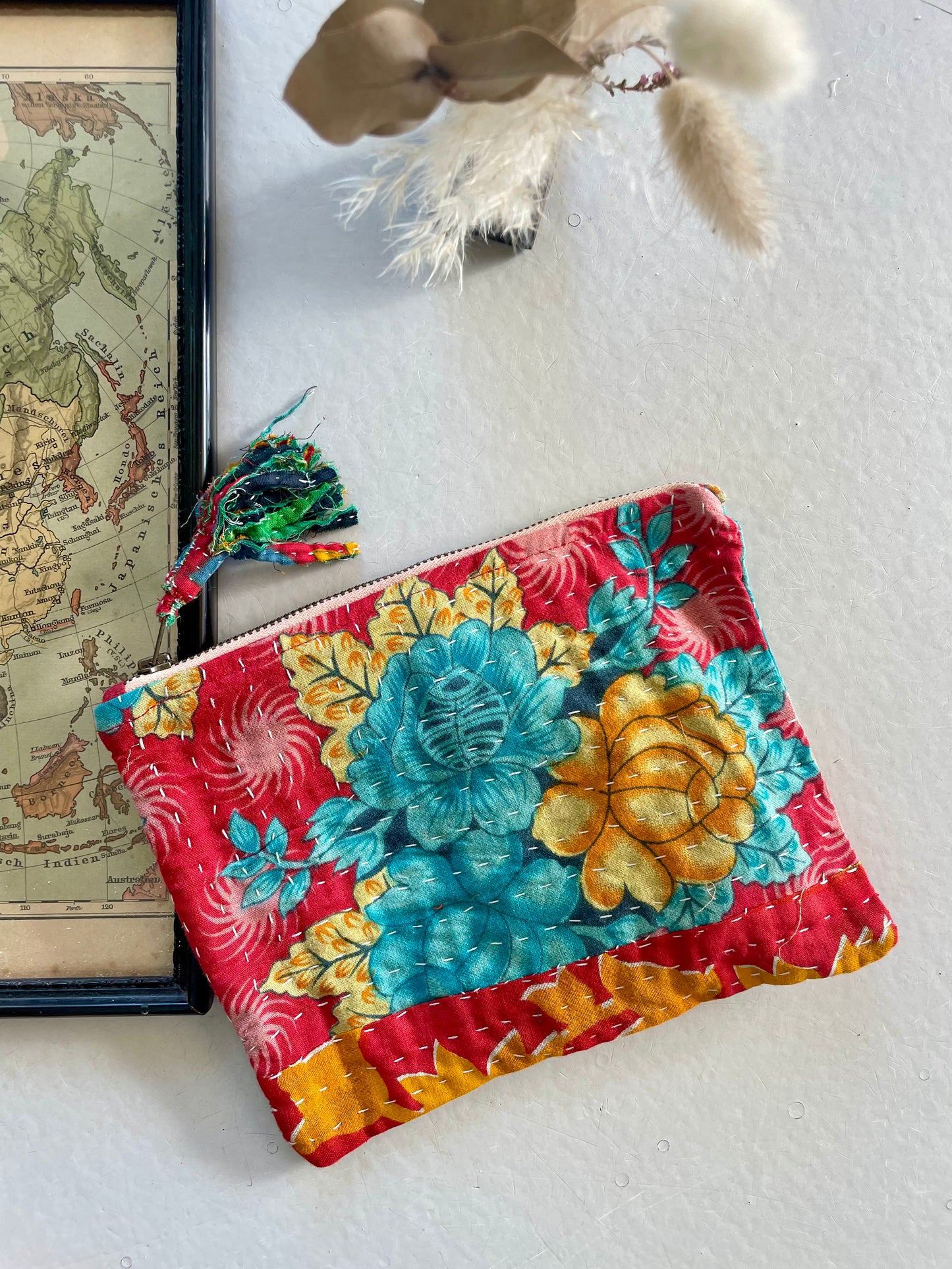 Petite pochette en kantha  |  rouge