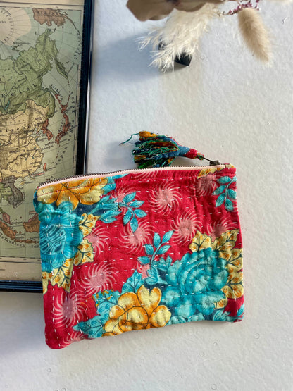 Petite pochette en kantha  |  rouge