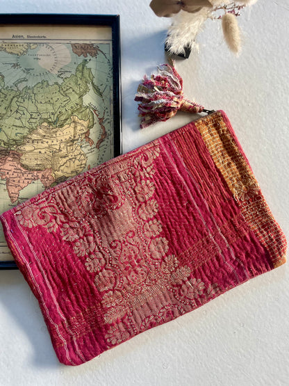 Grande pochette en kantha  | bordeaux or