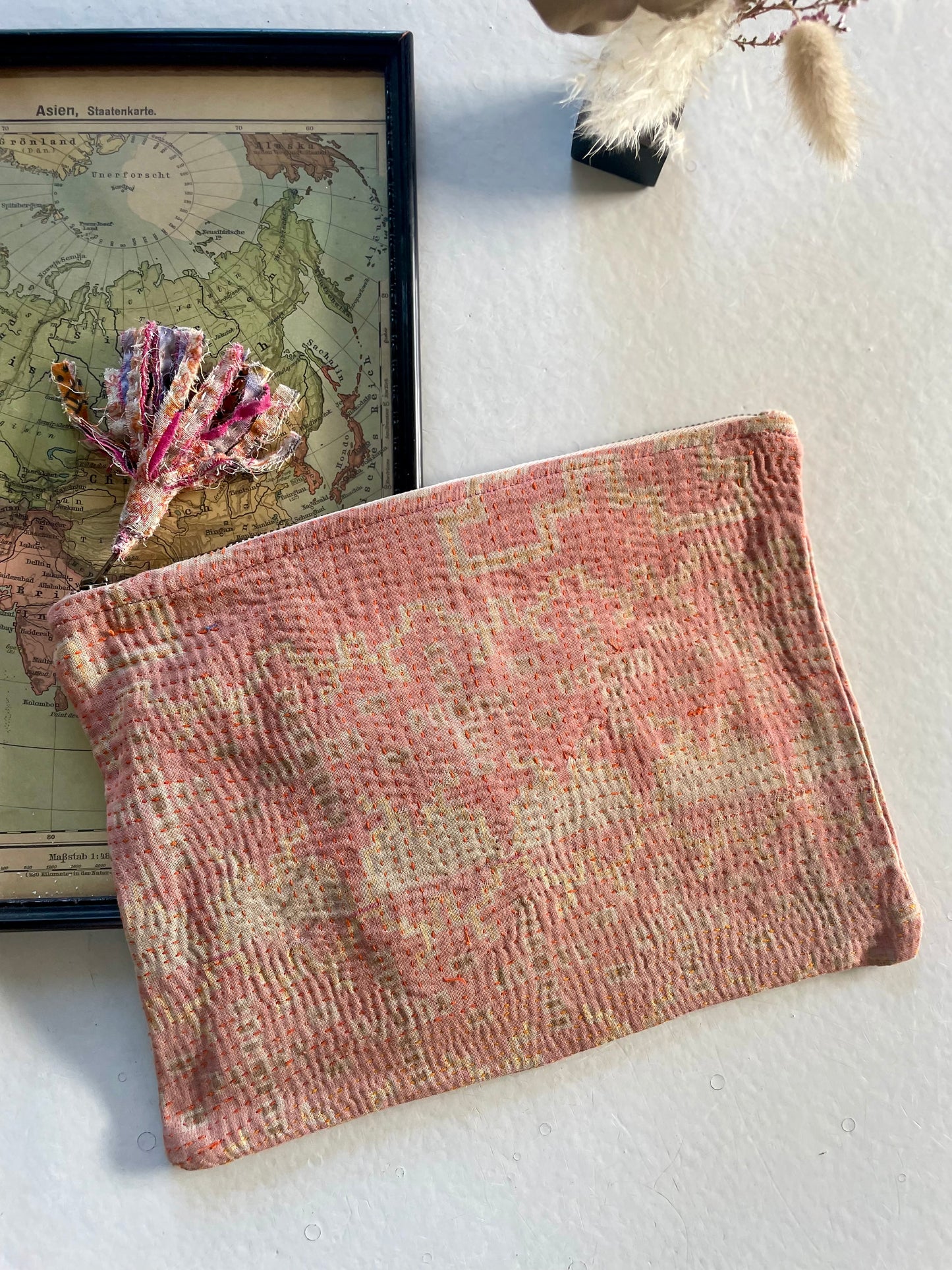 Grande pochette en kantha   |  Abricot