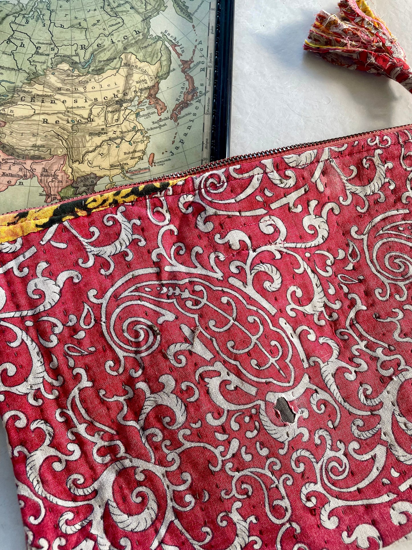 Grande pochette en kantha   | rouge orangé