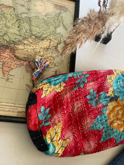 Trousse ronde en Kantha   | Rouge