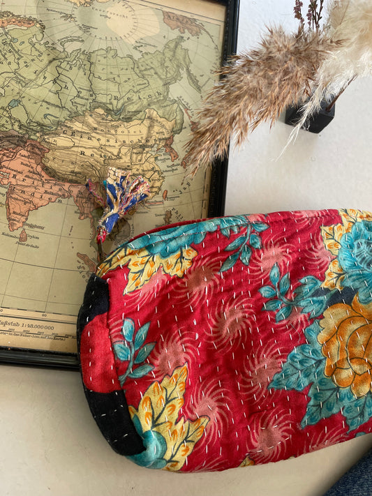 Trousse ronde en Kantha   | Rouge