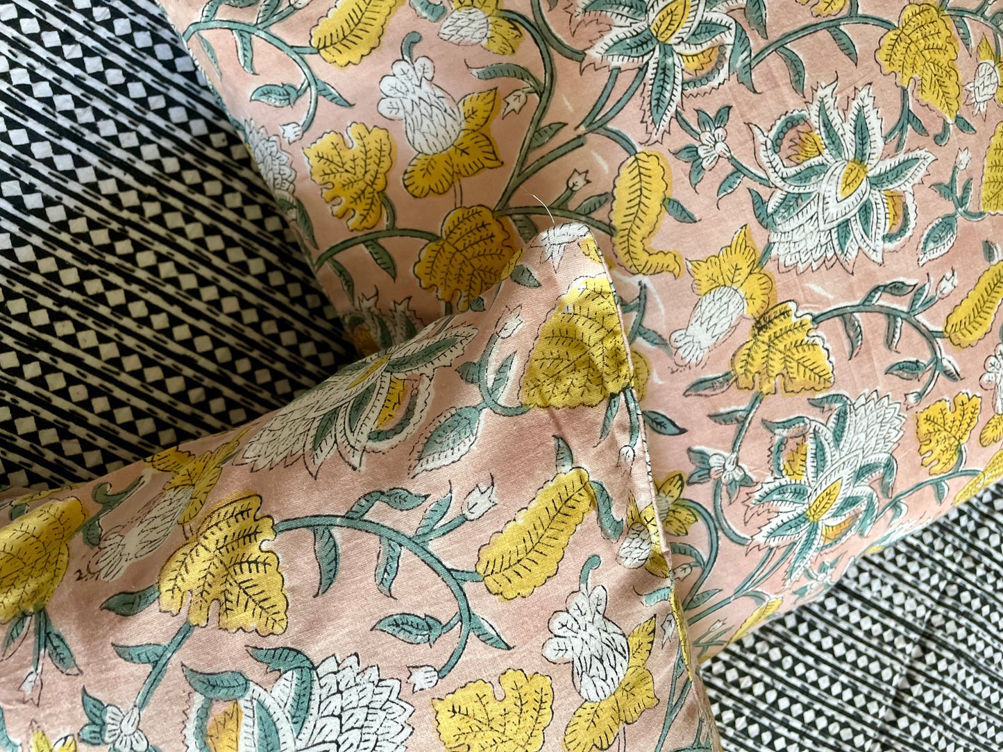 Housse de coussin blockprint  | Vieux rose