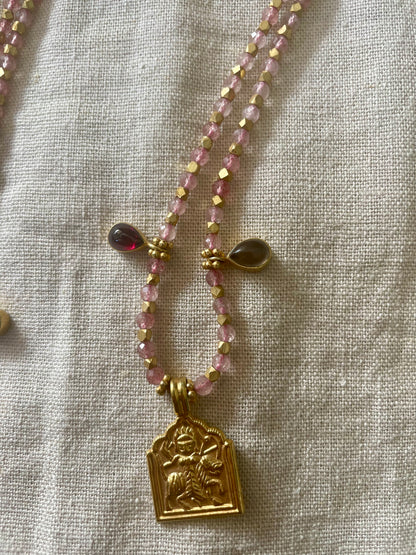 Collier MINA en laiton plaqué or et quartz rose