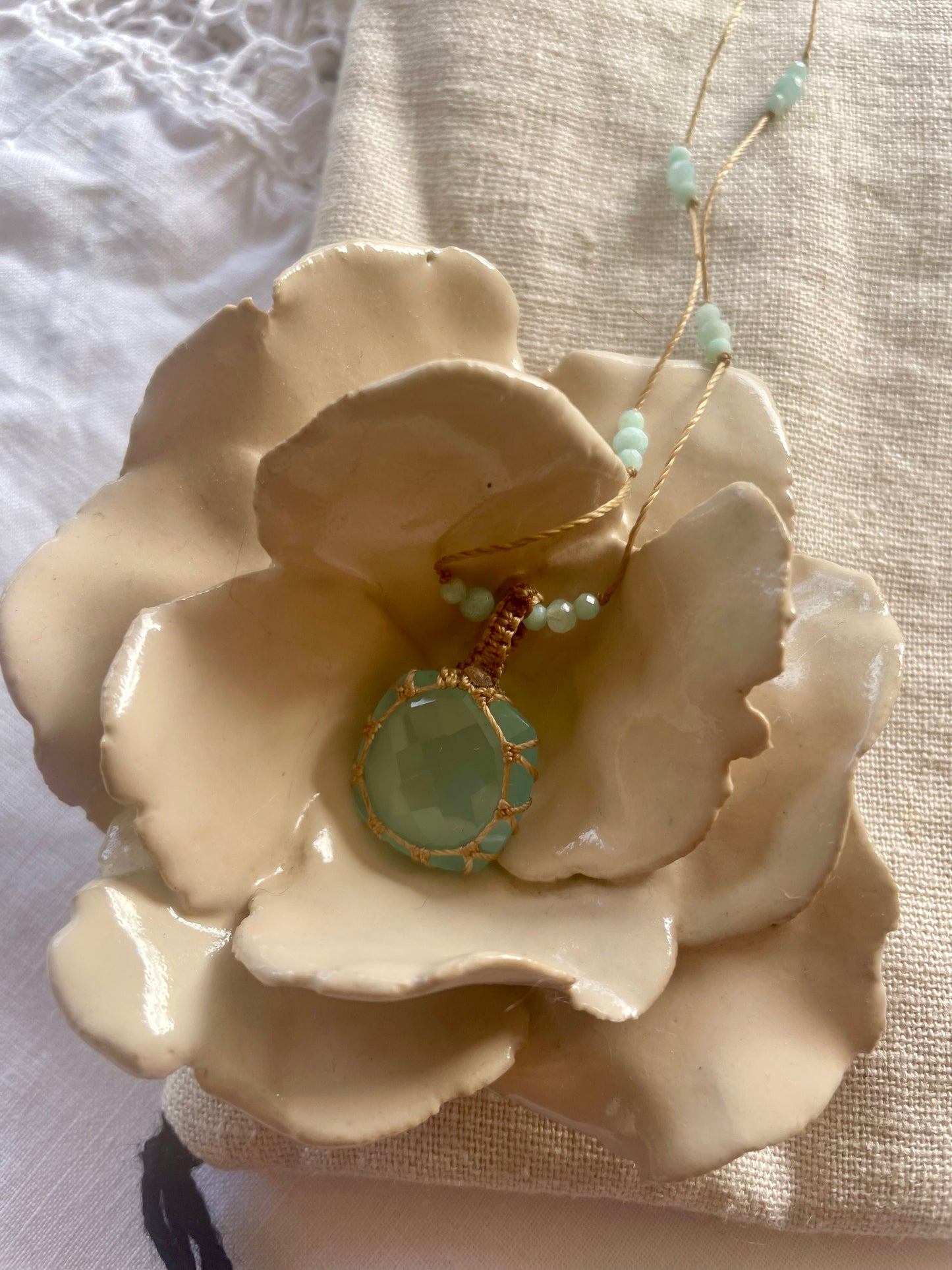 Collier INDIA fil de soie et pierres semi-précieuses