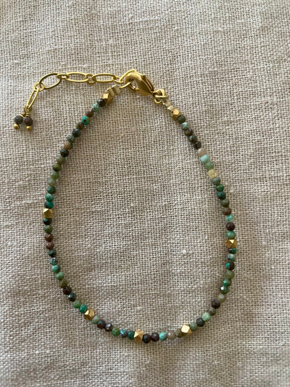 Bracelet petites pierres semi-précieuses