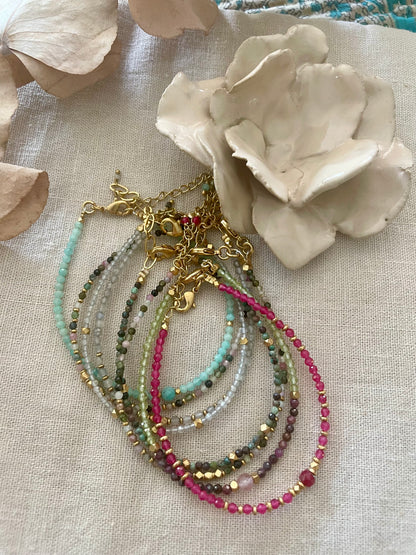 Bracelet petites pierres semi-précieuses