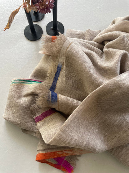 Etole en pur cachemire Ficelle avec liseré dégradé