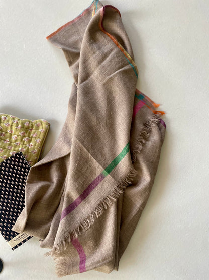 Etole en pur cachemire Chocolat doux avec liseré dégradé