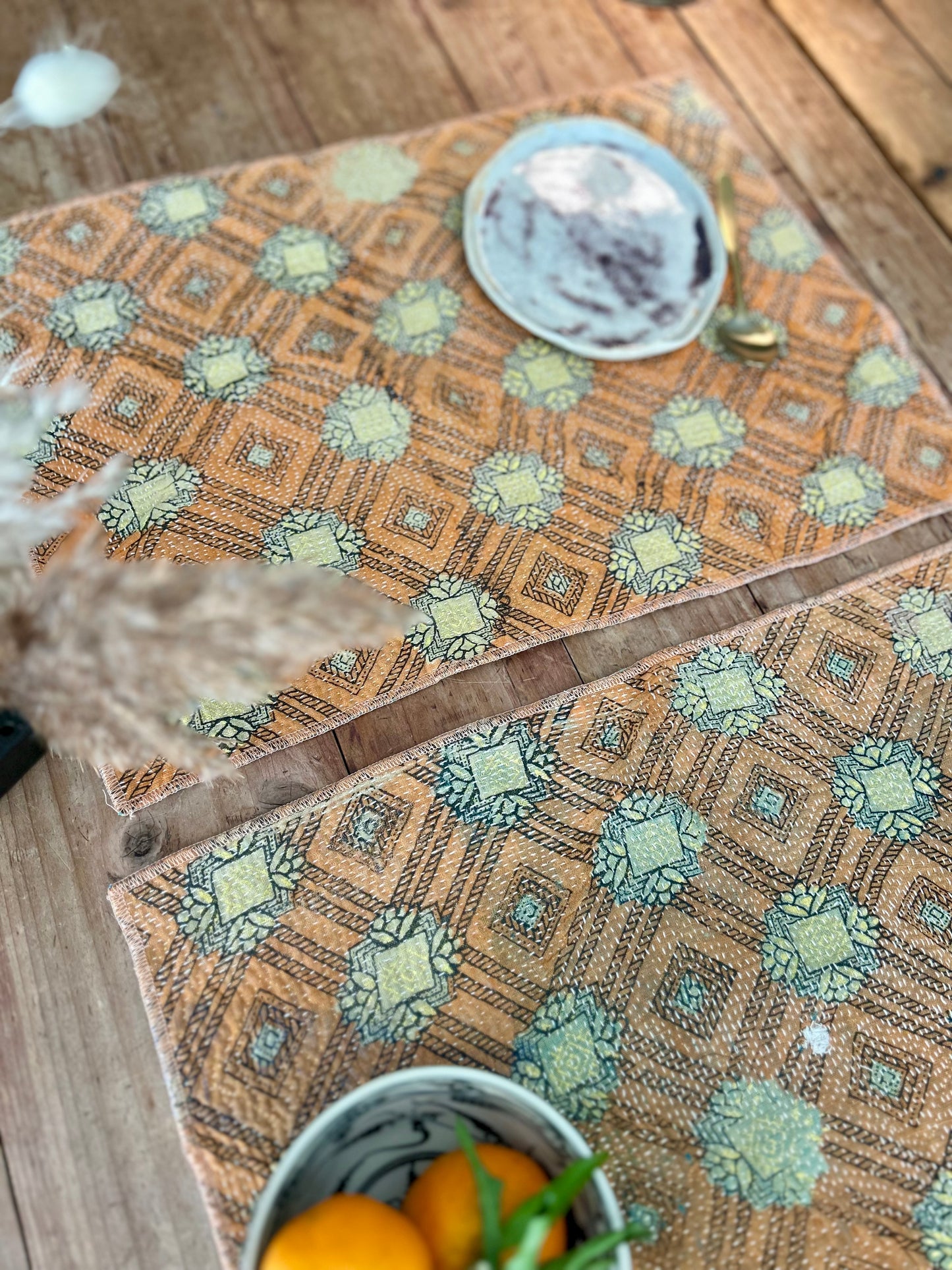 Lot de 2 sets de table en Kantha vintage Abricot-Violet