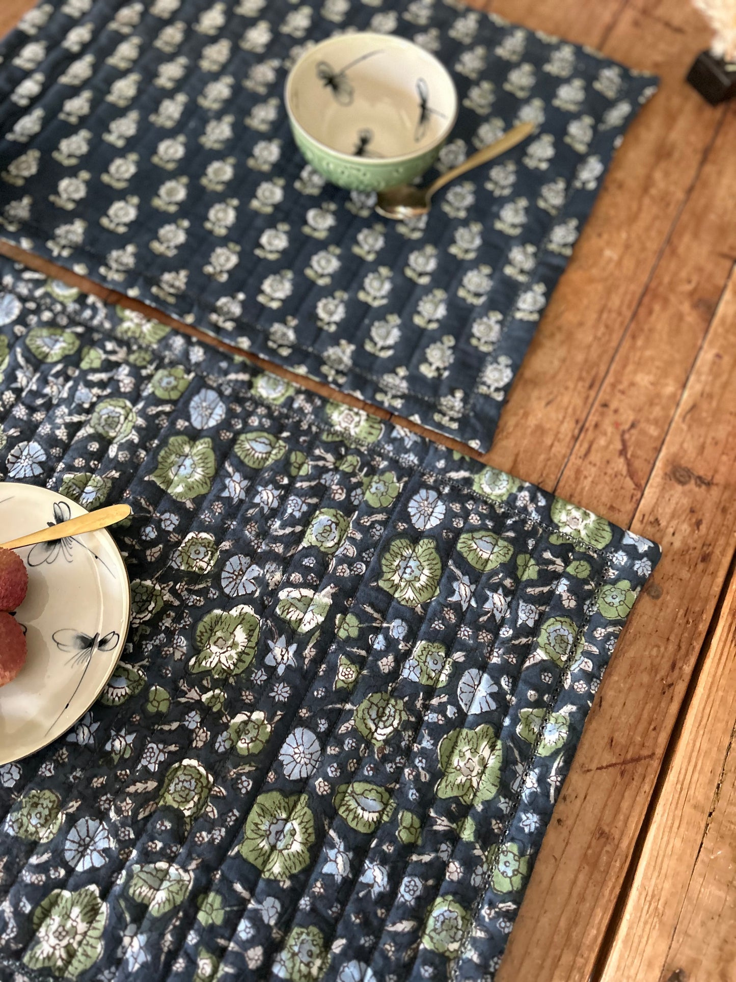 Set de table matelassé réversible  | Collection Indigo profond