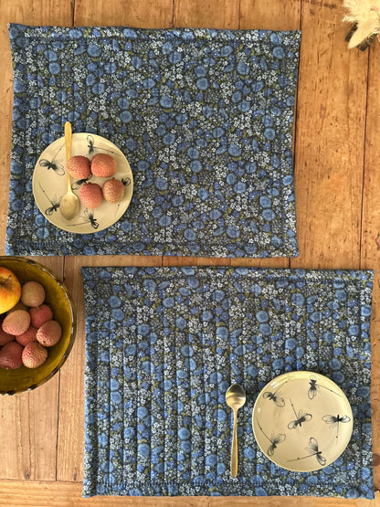 Set de table matelassé réversible  | Collection Fleurs bleues