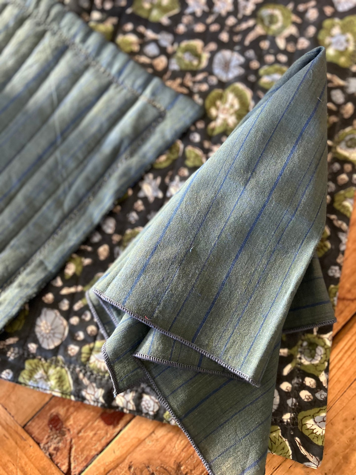 Serviettes de table en khadi de coton ou coton