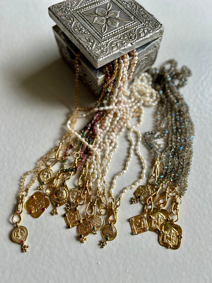 Collier JOHRI Perles d'eau douce naturelles