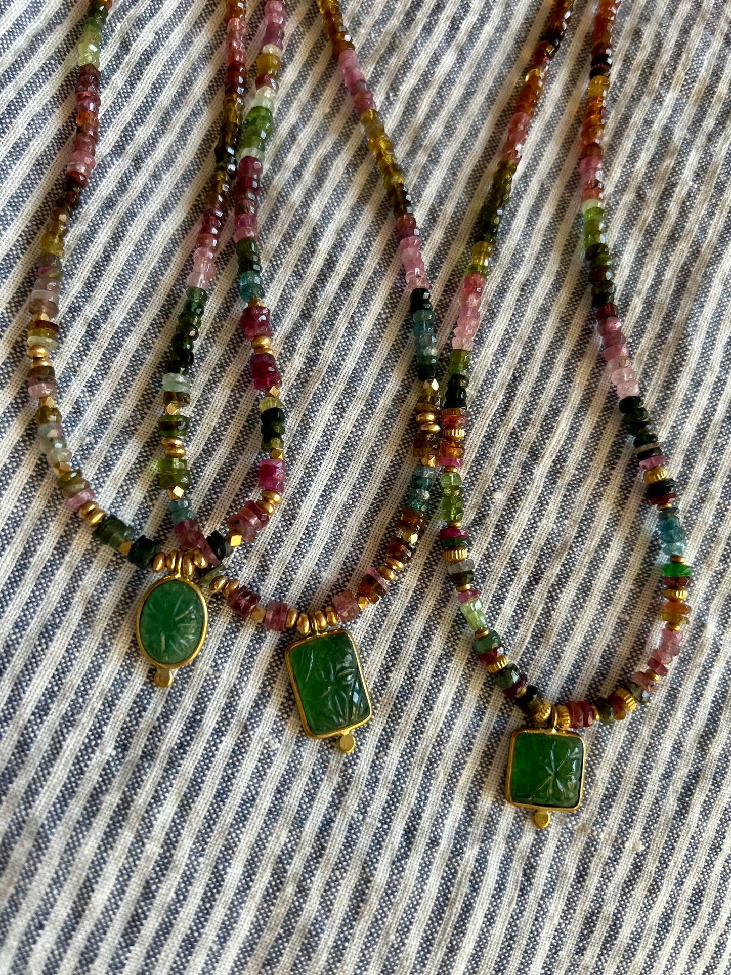 Collier BHOTI pierres semi-précieuses et pendentif aventurine