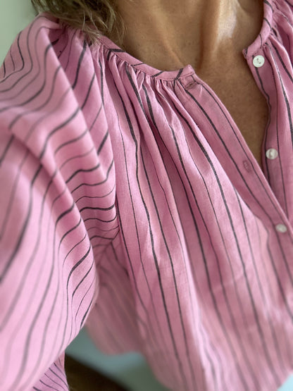 Blouse GEETA en coton Khadi rayé gris foncé & rose