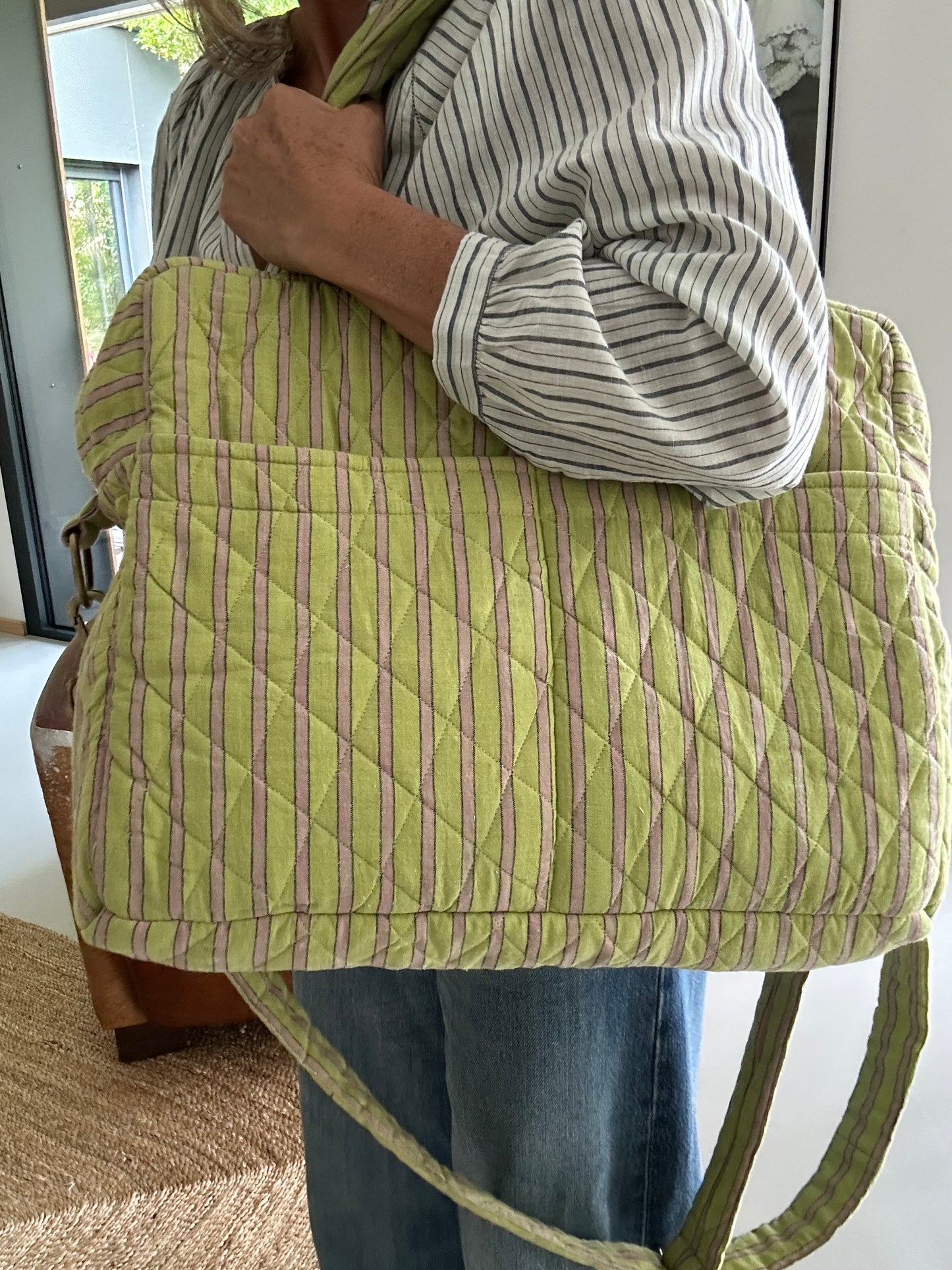 CABA en coton khadi matelassé vert & violine à rayures