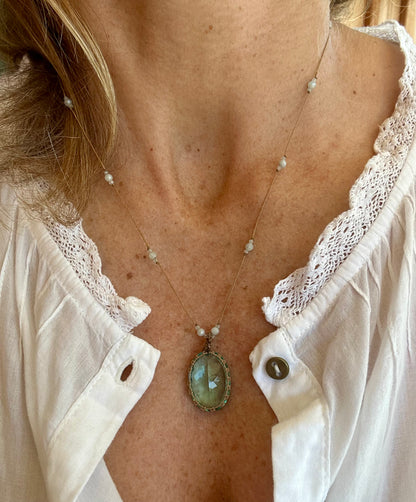 Collier INDIA fil de soie et pierres semi-précieuses