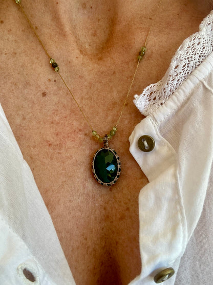 Collier INDIA fil de soie et pierres semi-précieuses