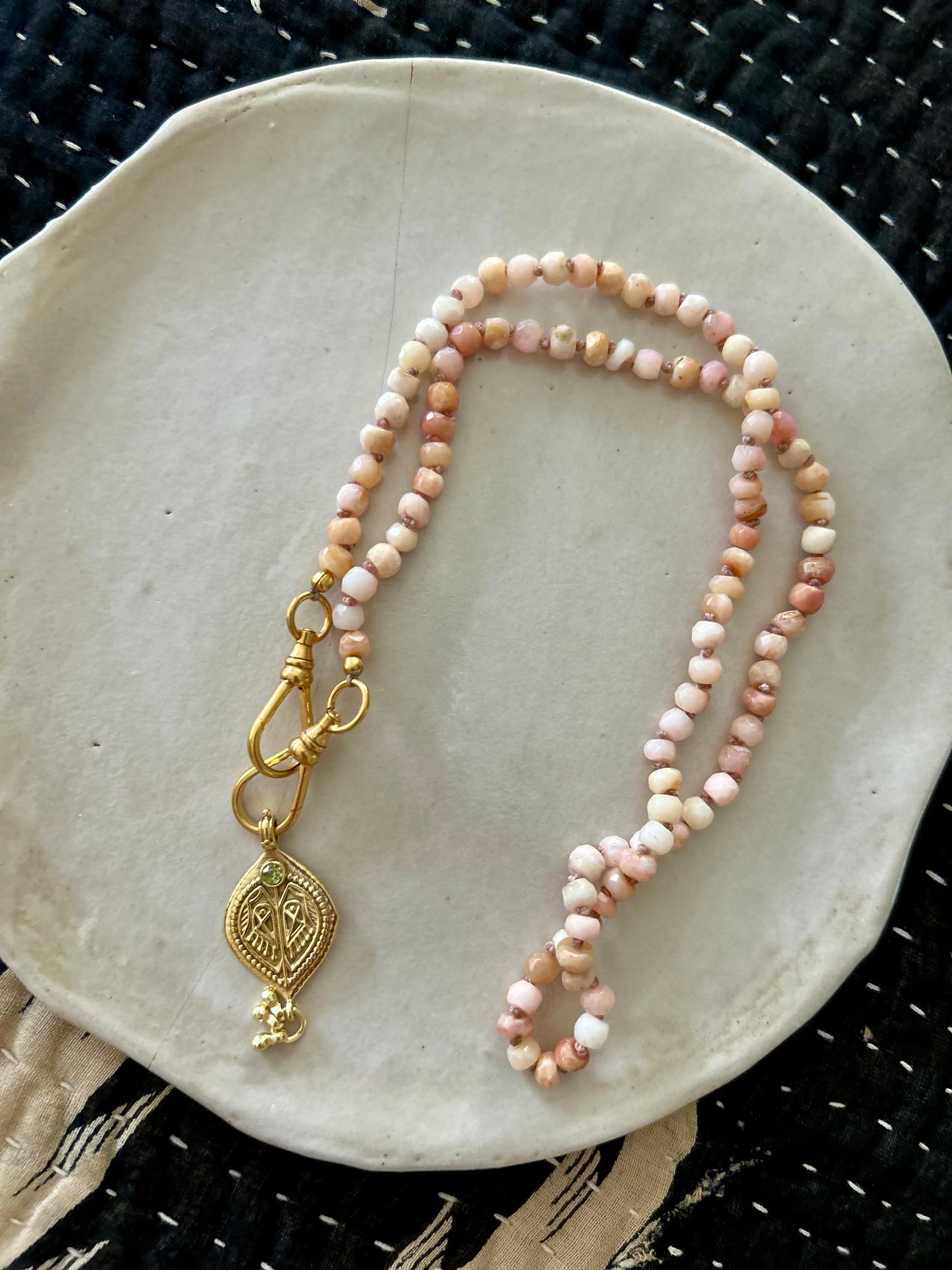 Collier JOHRI  Opale Rose